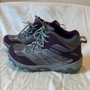 Merrell Kids Moab Mid Waterproof Hiking Boot in Purple and Gray EUC